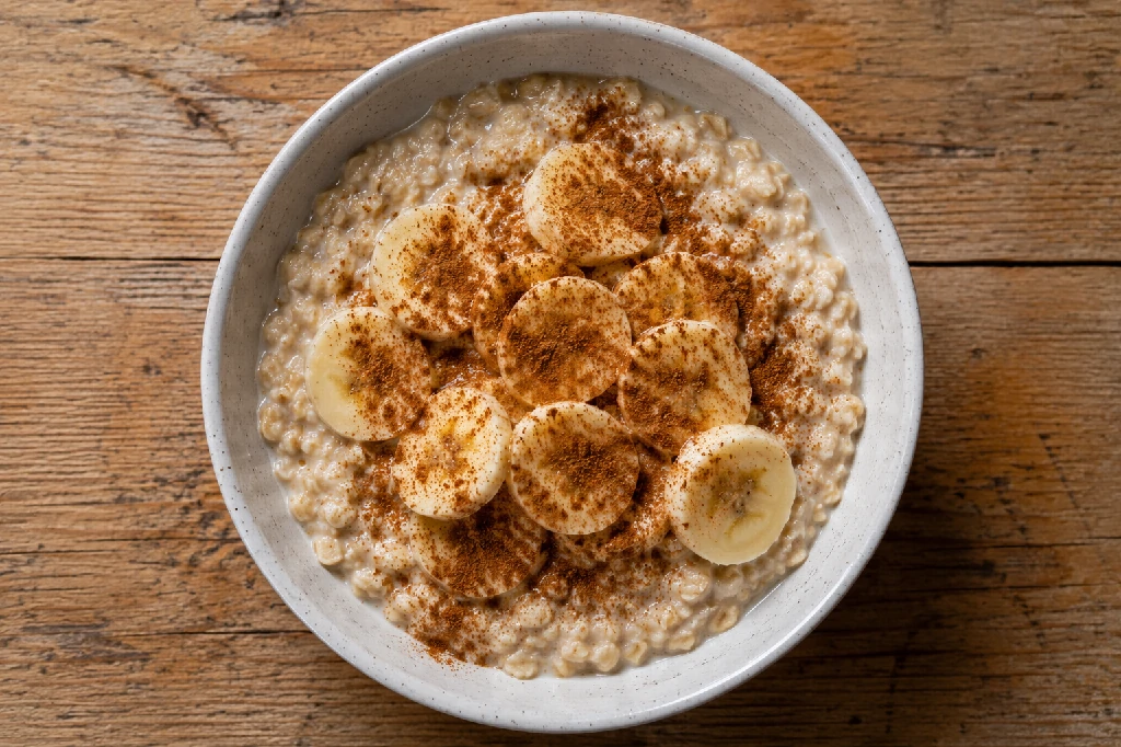 cinnamon benefits for heart health shown on oatmeal bowl