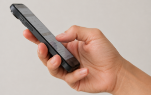 hand pain from holding phone