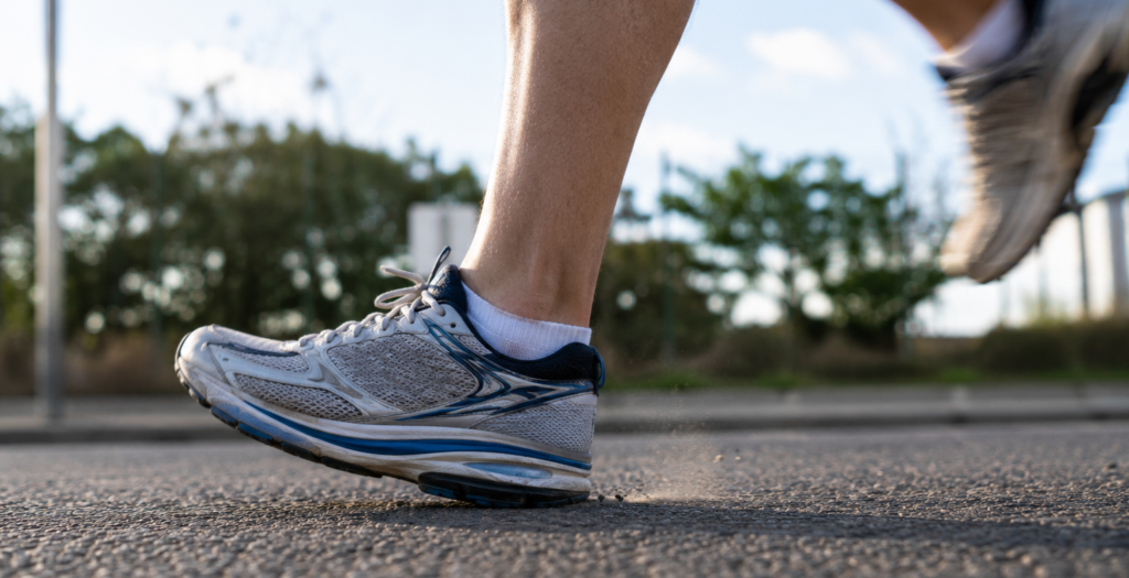 runner heel striking concrete pavement common cause of bruised heel